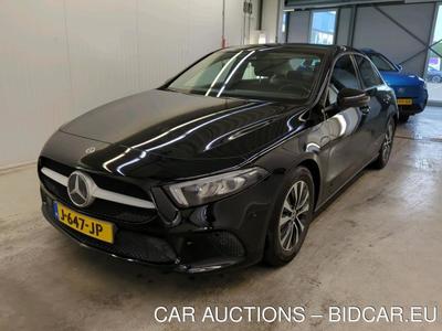 Mercedes-Benz A180 1.3 100kW Business Solution DCT, 2020