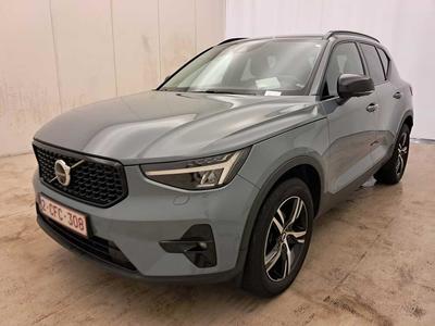 Volvo XC40 Plus Dark Design 1.5T2 129pk/cv 5p Aut., 2022