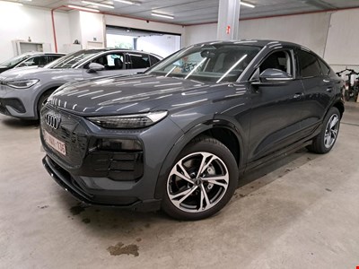 Audi e-tron AUD Q6 SB ETRON 388PK Quattro Advanced Pack Business &amp; Technology &amp; Interior Sport &amp; Towing Hook &amp; Pano Roof &amp; 20 Inch ELECTRIC