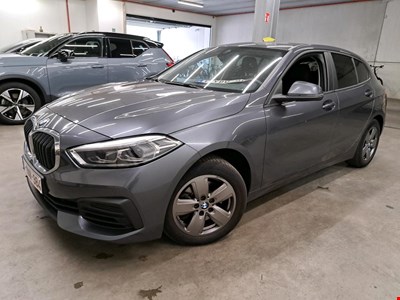 BMW 1 hatch 118dA 150PK Advantage Pack Business &amp; Cruise Control &amp; Removable Trailer Hook &amp; PDC Front &amp; Rear