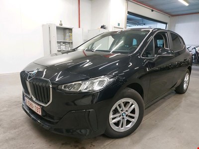BMW 2 active tourer 216iA 122PK With Climatic & Navigation & Park Sensors Front & Rear PETROL