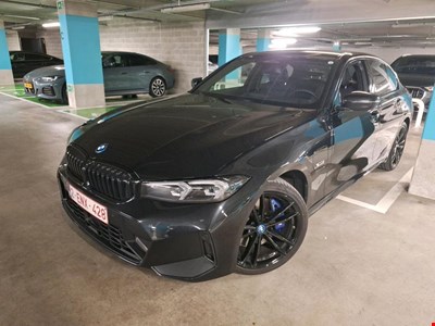 BMW 3 BMW 3 BERLINE 320e 204PK M Sport & M Sport Pack Pro & Driving Assistant Pro & Harman Kardon & Entertainment Pack & Adaptive M Su
