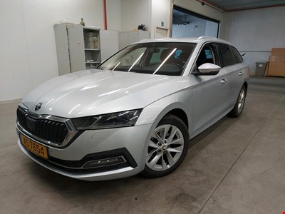 Skoda Octavia SKO OCTAVIA COMBI CRTDI 150PK DSG7 Style Pack Corporate Plus &amp; Trailer Hook REGISTRATION 04/05/2021