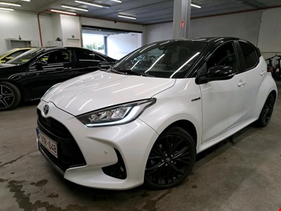Toyota Yaris TOY YARIS 15 VVTi Hybrid 116PK eCVT Style & Two Tone Paint & Hi Tech Pack & Naviagtion & 17 Inch Alloy