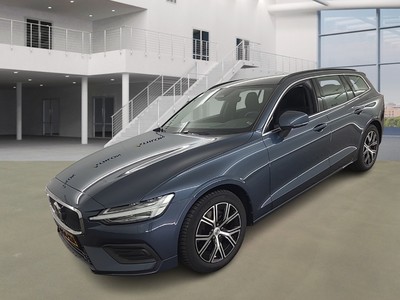 Volvo V60 1.9 2.0 B4 CORE, 2022