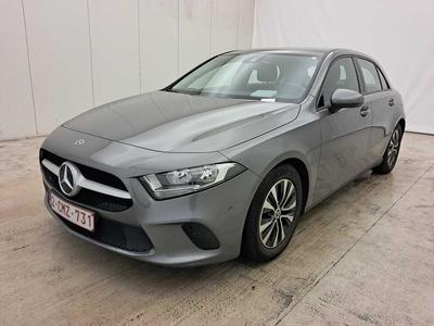 Mercedes A-Klasse A180 Business Solution Essential 1.3i 136pk/cv 5p, 2022