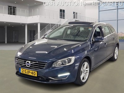 Volvo V60 2.4 2.4 D6 AWD PLUG-IN HYBRID SUMMUM, 2013