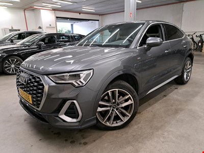 Audi Q3 AUD SB 40 TFSI 19PK Quattro STronic S line Pack Premium With Matrix LED &amp; Parking Sensor Plus &amp; 19 Inch &amp; Rear Camera PETROL