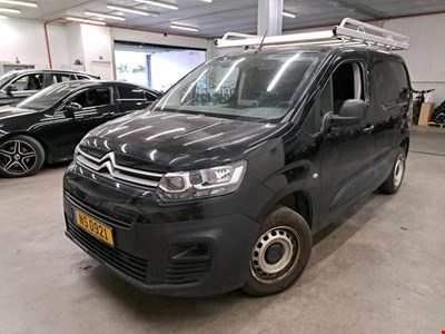 Citroen Berlingo CIT BERLINGO B/F BlueHDi 102PK Club M Light With Rear Park Sensors &amp; Foldable Towing Hook REGISTRATION 28/08/2022