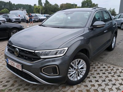 Volkswagen T-Roc VW TROC TSI 110PK Life Business &amp; Removable Trailer Hook PETROL