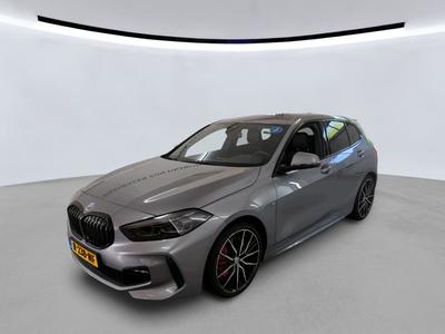 BMW 1-SERIE 1.4 118I 136PK AUT BUSINESS EDITION M-SPORT+ 50-JAHRE PARK STOELVERW, 2022