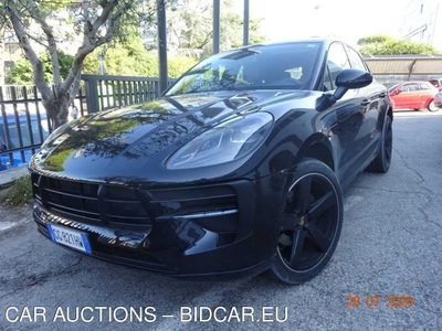 Porsche MACAN 2.0, 2021
