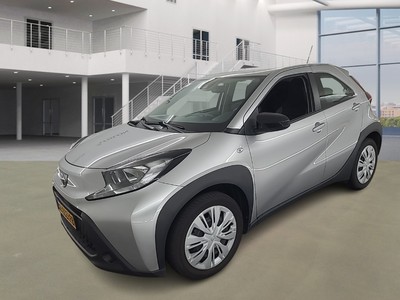 Toyota Aygo x 0.9 1.0 VVT-I MT PLAY, 2023