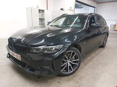 BMW 3 touring 320e 204PK Sport Pack Business Plus &amp; Comfort With Vernasca Leather &amp; Driving Assistant &amp; Parking Assistant Pack P