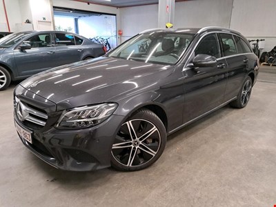 Mercedes-Benz C break MER C BREAK 300 de 306PK DCT Business Solution With Foldable Trailer Hook HYBRID