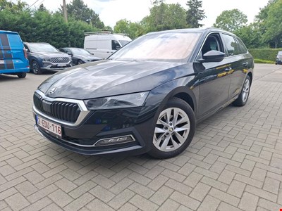 Skoda Octavia SKO OCTAVIA COMBI CRTDI 150PK DSG7 Clever+ &amp; Side Assist &amp; Adaptive Cruise &amp; Foldable Trailer Hook