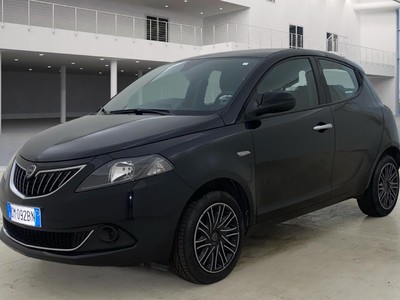 Lancia Ypsilon 1.0 firefly hybrid Silver Plus s&amp;s 70cv, 2022
