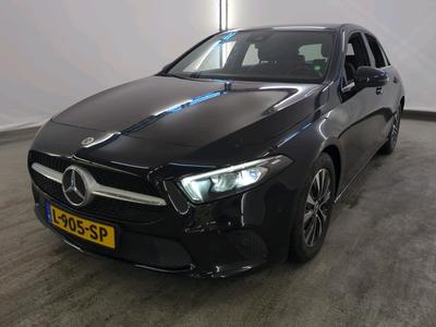 Mercedes-Benz A-KLASSE 1.3 180 BUSINESS SOLUTION AMG, 2021