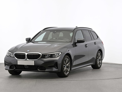 BMW 318D -, 2022