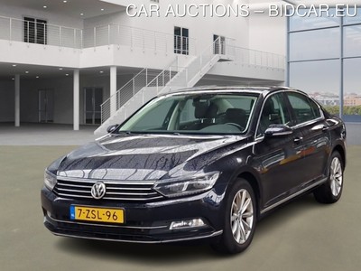 Volkswagen Passat 1.9 2.0 TDI HIGHLINE, 2015