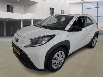 Toyota Aygo x 0.9 1.0 VVT-I MT PLAY, 2022