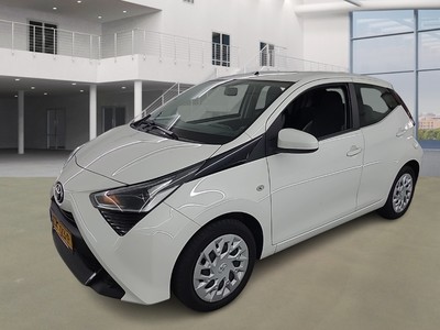 Toyota Aygo 0.9 1.0 VVT-I X-PLAY, 2019