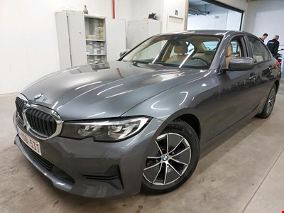 BMW 3 berline 318dA 136PK Advantage Business Edition & Pack Business Plus With Vernasca Leather Seats & PDC Front & Rear