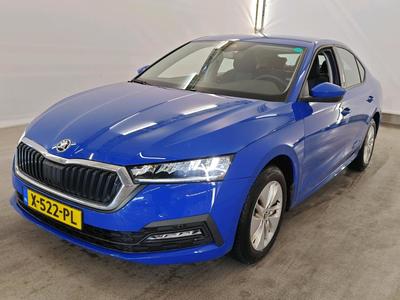 Skoda Octavia 0.9 1.0 E-TSI BUSINESS EDITION, 2024