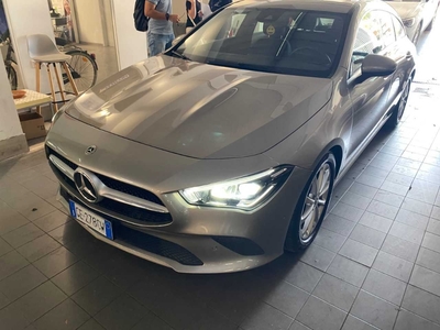 Mercedes-Benz CLA SHOOTING BR CLA 200 d Automatic 4M Business Extra, 2021