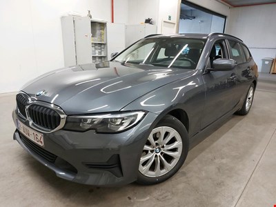 BMW 3 touring 318dA 136PK Business Edition Advantage &amp; Pack Business &amp; Head Up &amp; Nav Pro &amp; PDC Front &amp; Rear