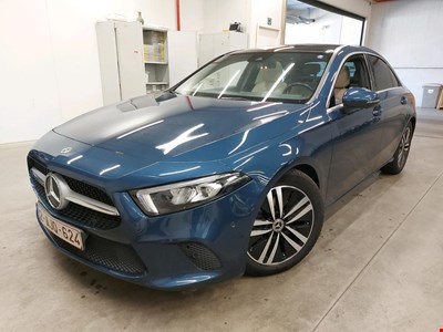 Mercedes-Benz A MER A BERLINE 200d 150PK DCT Business Solution Limited Luxury &amp; Pack Exclusif &amp; Keyless &amp; Smartphone Integration &amp; Pano Roof