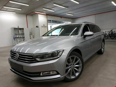 Volkswagen Passat variant VW PASSAT VARIANT TDI 120PK DSG7 Comfortline Business &amp; Heated Seats &amp; App Connect GPS &amp; Trailer Hook Fixed PRIVAT CA