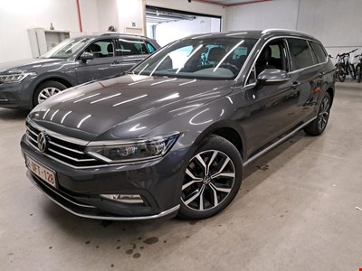 Volkswagen Passat VW PASSAT VARIANT TDI SCR 150PK DSG7 Elegance Business With Ergo 14 Way Electric Driver Seat &amp; Vienna Leather &amp; Nav Discover Pro