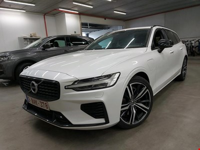 Volvo V 60 VOL V60 T6 Recharge 341PK 4x4 Geartronic RDesign Pack Lounge &amp; Business Pack II &amp; Harman Kardon Sound &amp; 19 Inch Alloy HYBRID