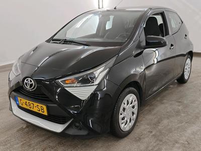 Toyota Aygo 0.9 1.0 VVT-I X-PLAY LIMITED, 2019