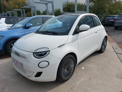 Fiat 500 FIA e 42Kwh 118PK Icon CHARGING PORT DAMAGED DUE TO ACCIDENT LADEANNSCHLUSS DEFECT DURCH UNFALL Pack Co