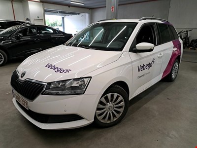 Skoda Fabia SKO FABIA COMBI 10 TSI 95PK Ambition Pack Comfort I &amp; Navigation &amp; Light &amp; Rain Assist &amp; Park Sensors Front &amp; Rear PETROL