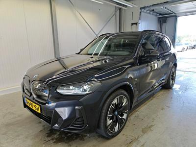 BMW IX3 210kW/80kWH Executive automaat, 2021