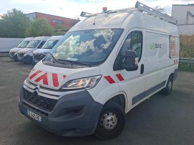 Citroën Jumper JUMPER 35 L2H2 BlueHDi 130 S&amp;S BVM6 Club VU [4P] bvm 6-131CH-7cv (fourgon tôlésimple cabine), 2017