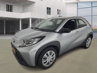 Toyota Aygo x 0.9 1.0 VVT-I MT PLAY, 2022