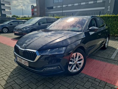 Skoda Octavia SKO OCTAVIA TSI eTec 150PK DSG7 Clever+ & Adaptive Cruise & Foldable Trailer Hook PETROL
