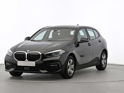 BMW 116d (F40) -, 2022