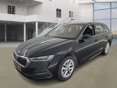 Skoda Octavia combi 1.4 1.5 E-TSI BUSINESS EDITION PLUS, 2022