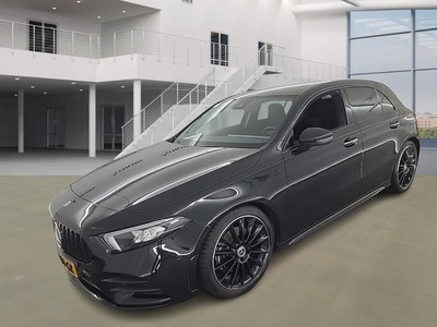 Mercedes-Benz A-KLASSE 1.3 250 E AMG LINE, 2022