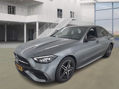 Mercedes-Benz C-klasse 1.9 300 E AMG LINE, 2022