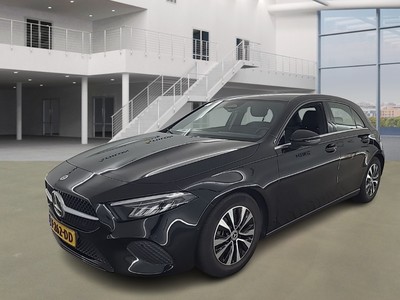 Mercedes-Benz A-KLASSE 1.3 180 BUSINESS LINE, 2023