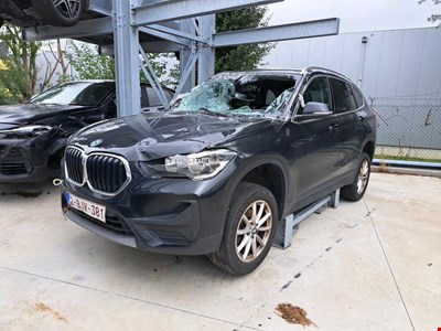 BMW X1 sDrive16dA 116PK Advantage TOTAL LOSS Business Edition With Sport Seats & Pack Travel & Rear Came