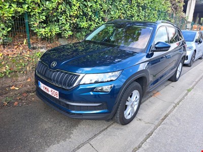Skoda KODIAQ SKO KODIAQ TSI 150PK DSG7 Ambition Pack Corporate Towing Hook Pano Roof PETROL