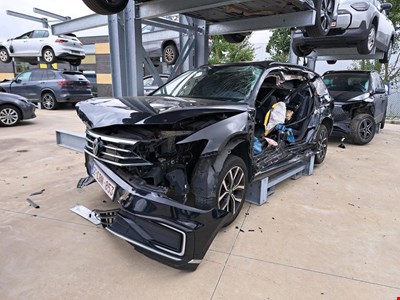 Volkswagen PASSAT VW VARIANT TSI GTE 218PK DSG TOTAL LOSS Business Pack Adventure HYBRID
