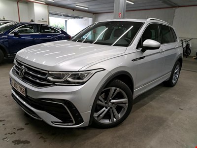 Volkswagen TIGUAN VW TIGUAN 15 TSI 110kW DSG Platinum 150PK Petrol